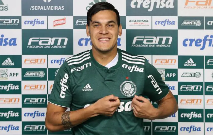 Palmeiras recusou propostas milionárias por Gustavo Gómez