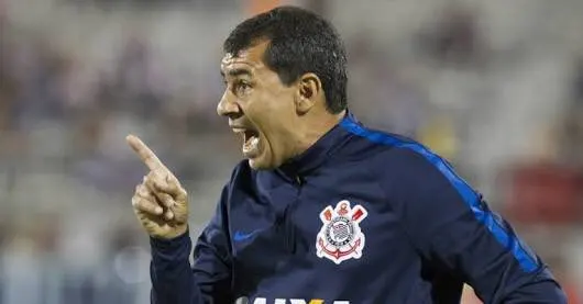 [ENQUETE] Renato Chaves seria bom reforço para a zaga em 2019?