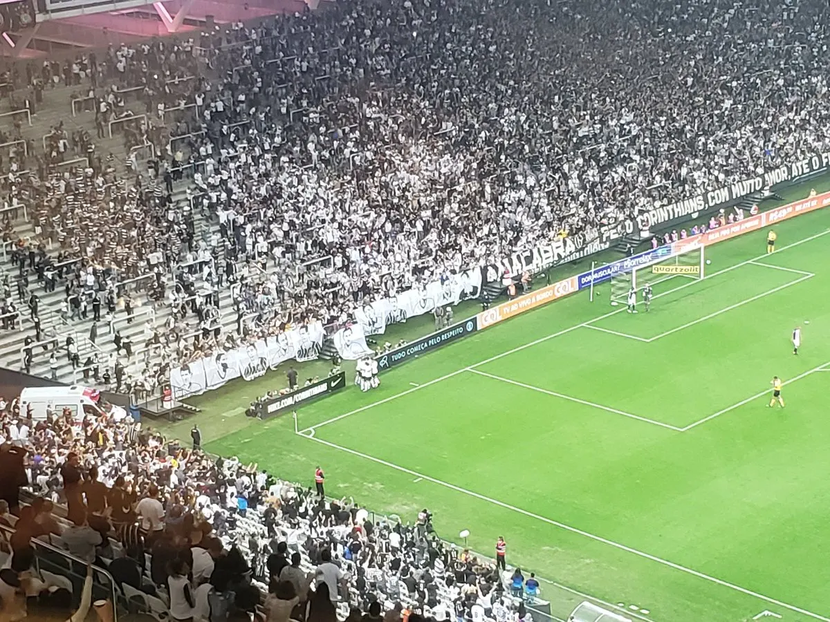 [VÍDEO] Melhores momentos do primeiro tempo entre Corinthians x Atlético-MG  - Brasileirão 2018