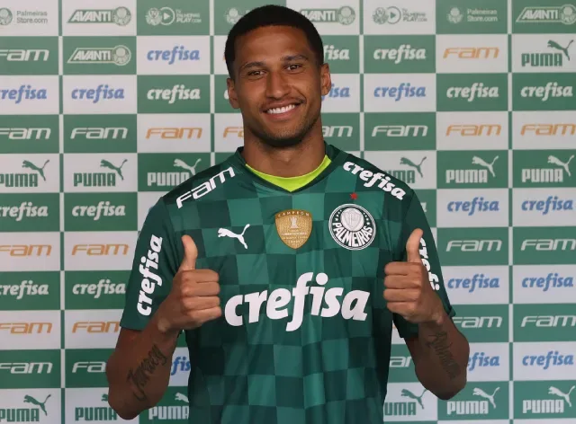 Durante apresentação, Murilo valoriza oportunidade no clube e afirma: ''Darei minha vida pelo Palmeiras''