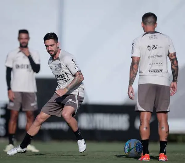 Retorno importante no Corinthians para duelo de sábado sob comando de António.