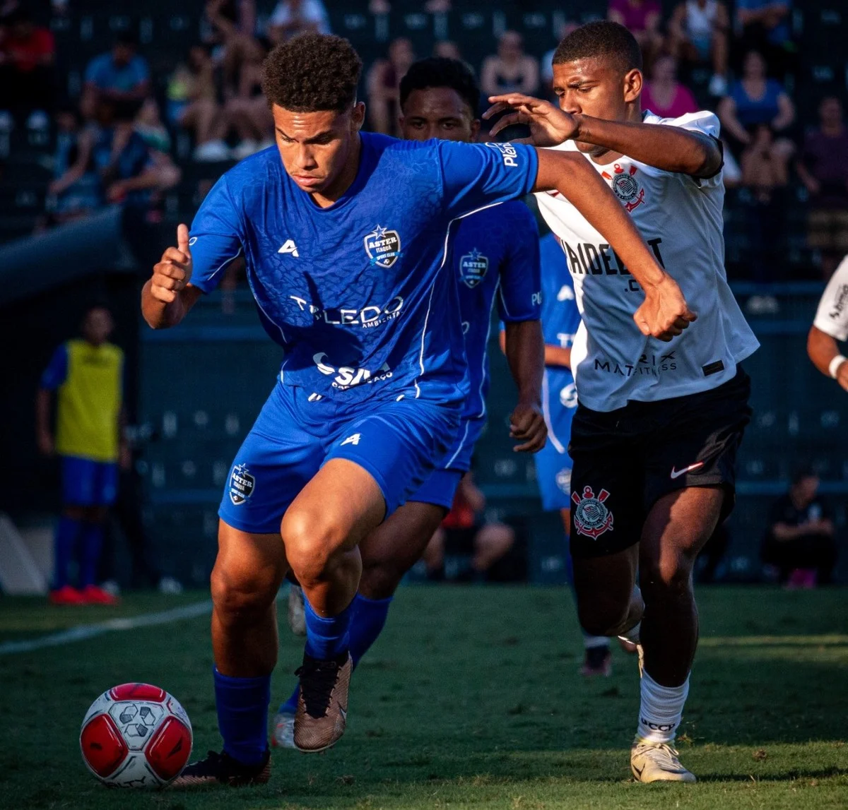 Aster Itaquá conquista primeira vitória no Paulista sub-20 ao vencer Corinthians.