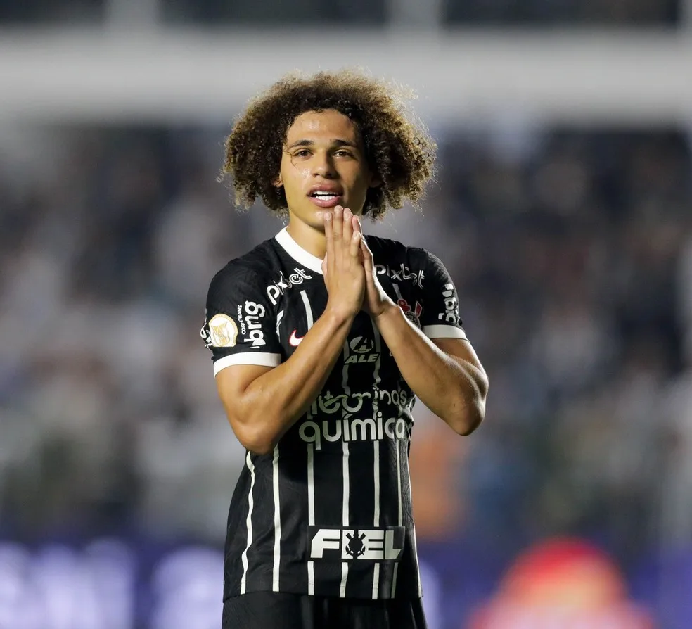 SAÍDA DE PRATA DA CASA! Corinthians negocia saída de Guilherme Biro para os Emirados Árabes