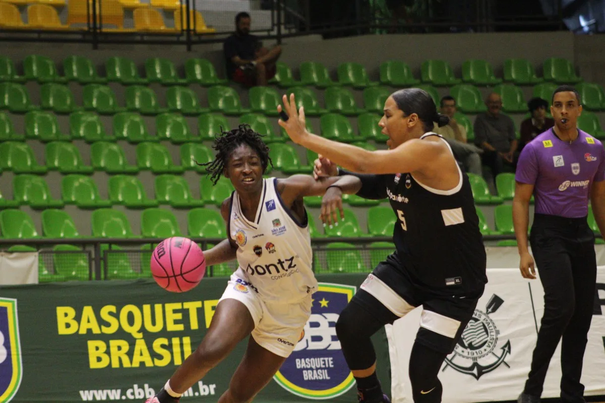 Corinthians conquista vitória fora de casa na Liga de Basquete Feminino.