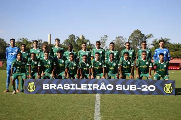 Revelação no Palmeiras Sub-20: Destaque na Vitória sobre o São Paulo.