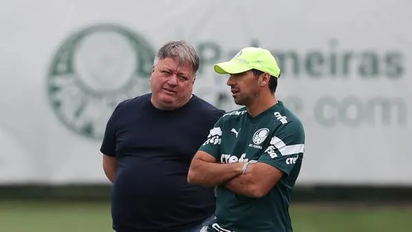 Palmeiras dribla vício de contratações: maior reforço da era Barros.