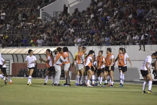 Corinthians goleia o Ferroviária pela semifinal do Paulista feminino