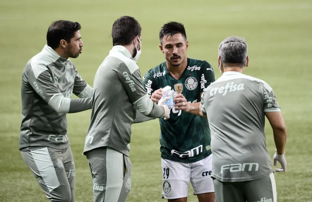 João Martins diz que vitória em clássico não altera planejamento do Palmeiras no Paulistão