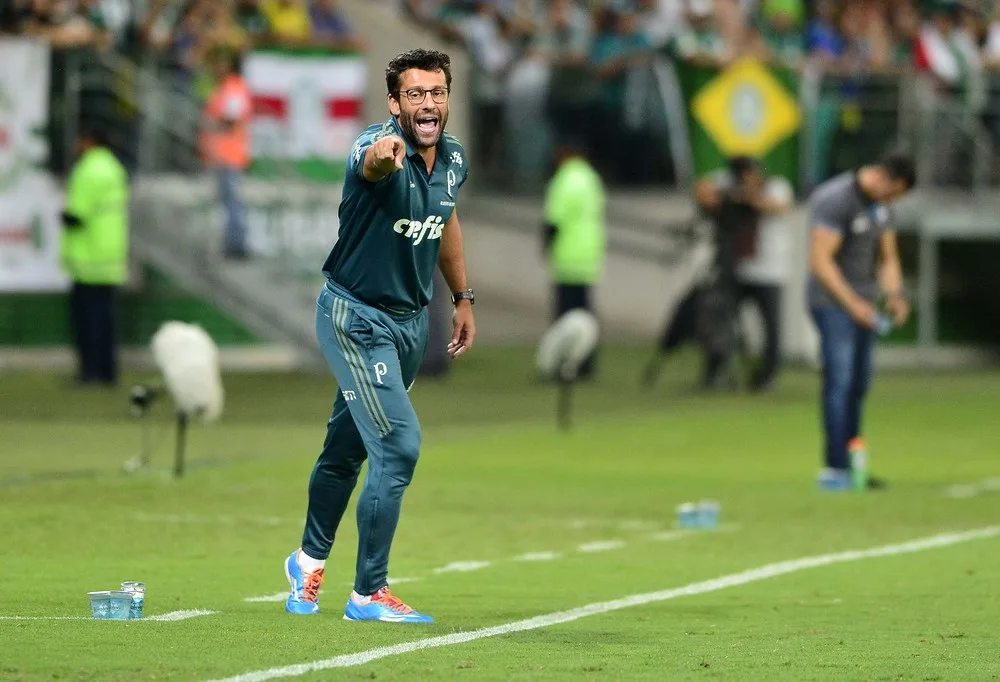 Valentim diz já ter tido conversa com técnico do Palmeiras