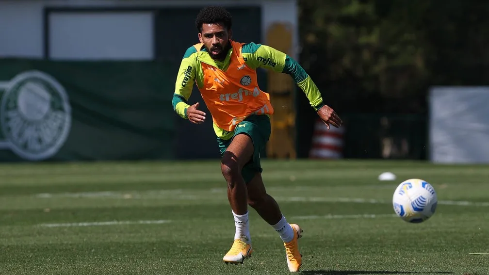 Com Matheus Fernandes, Palmeiras inicia preparação para enfrentar o Fluminense, veja a provável escalação