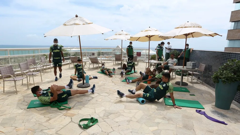 Palmeiras faz trabalho físico em hotel após vitória sobre o Sport