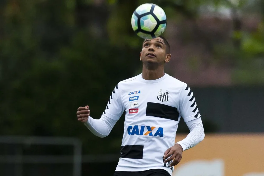  Ex-Palmeiras, David Braz dá a receita para Santos vencer na casa do rival pela 1ª vez