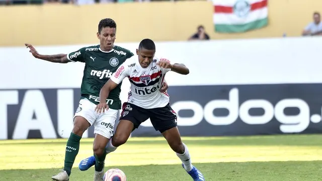 [COMENTE] Como você avalia o desempenho do Palmeiras no empate diante do São Paulo?