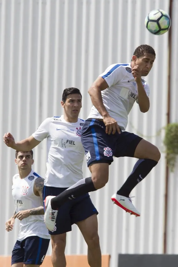 Veja por que a defesa do Corinthians é uma boa aposta na rodada #34 do Cartola