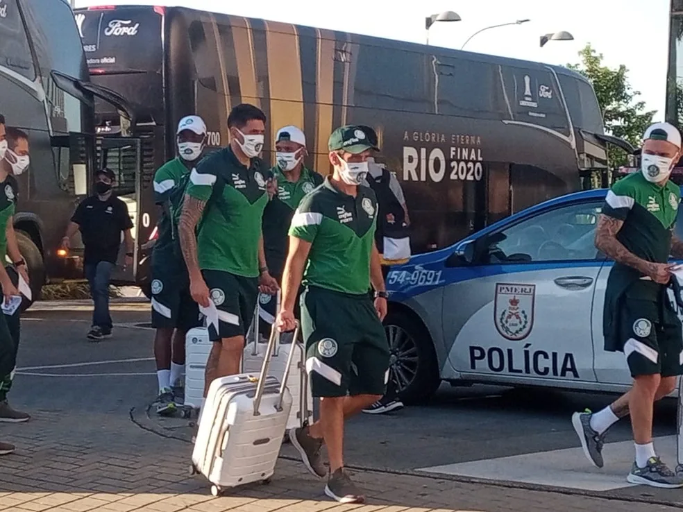 Palmeiras chega ao Rio de Janeiro para a decisão da Libertadores; G. Gómez projeta duelo