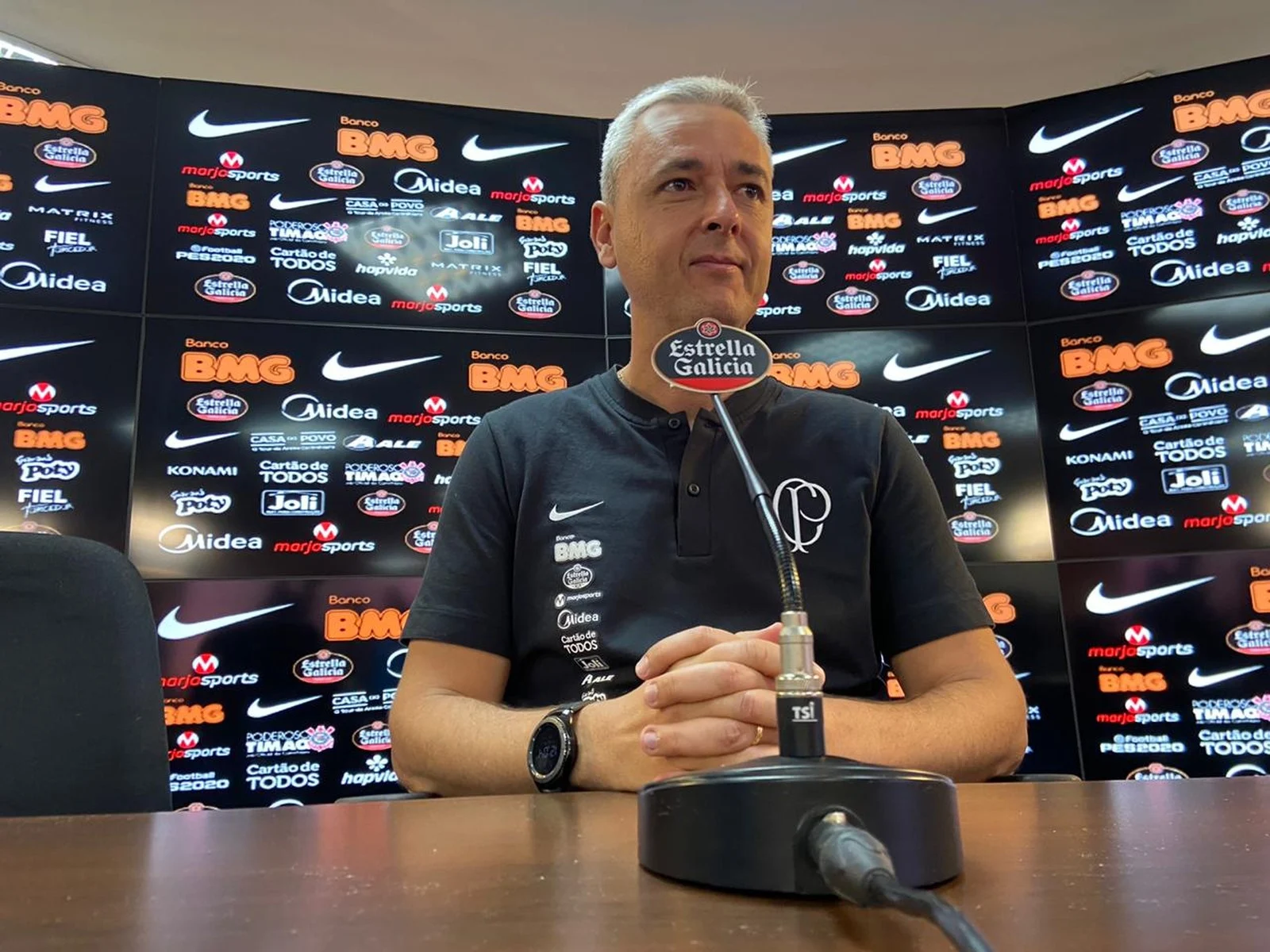 Tiago Nunes quer Corinthians 