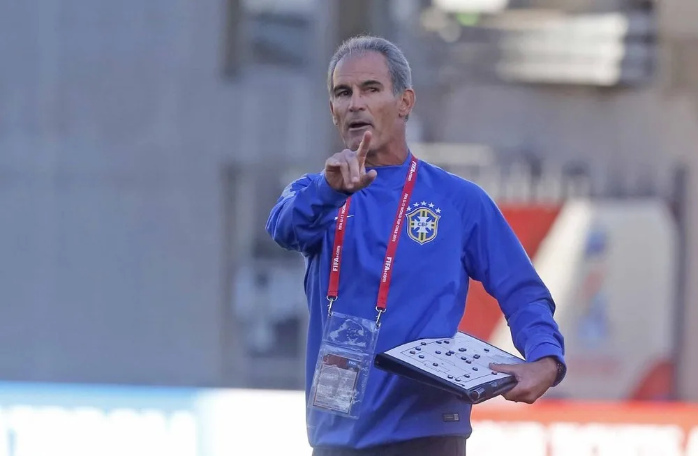  Sem Vinicius Junior, Carlos Amadeu convoca Brasil sub-17 com Vitinho e Alan