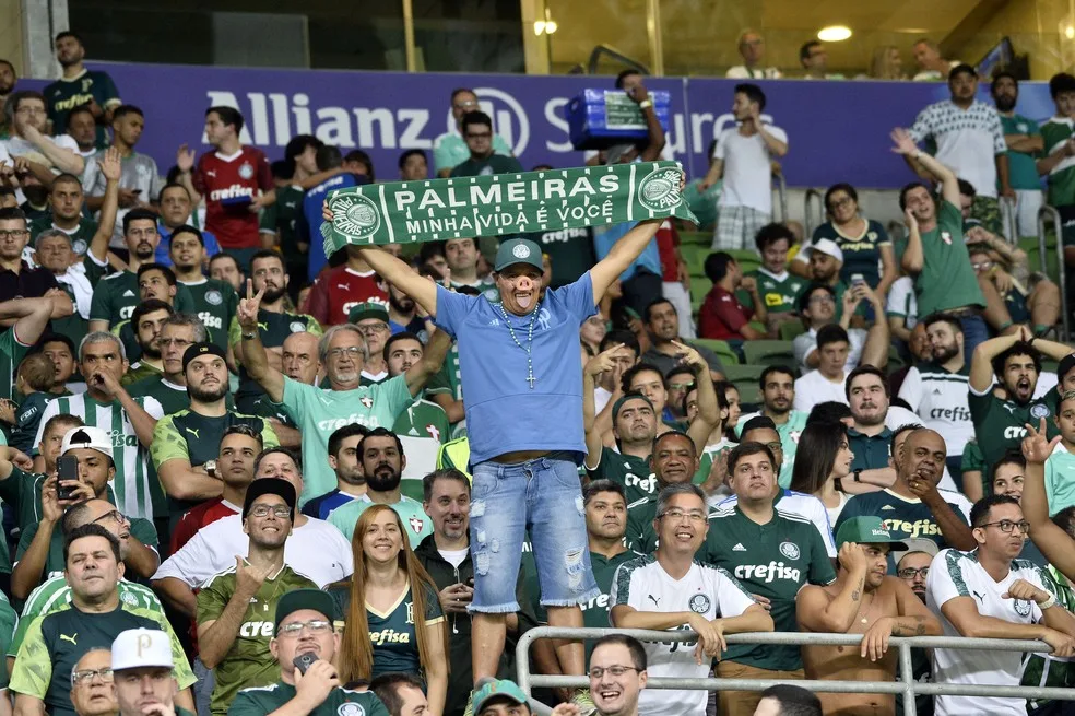 Palmeiras cria ações para levar cantos, gritos e imagens de torcedores para o estádio