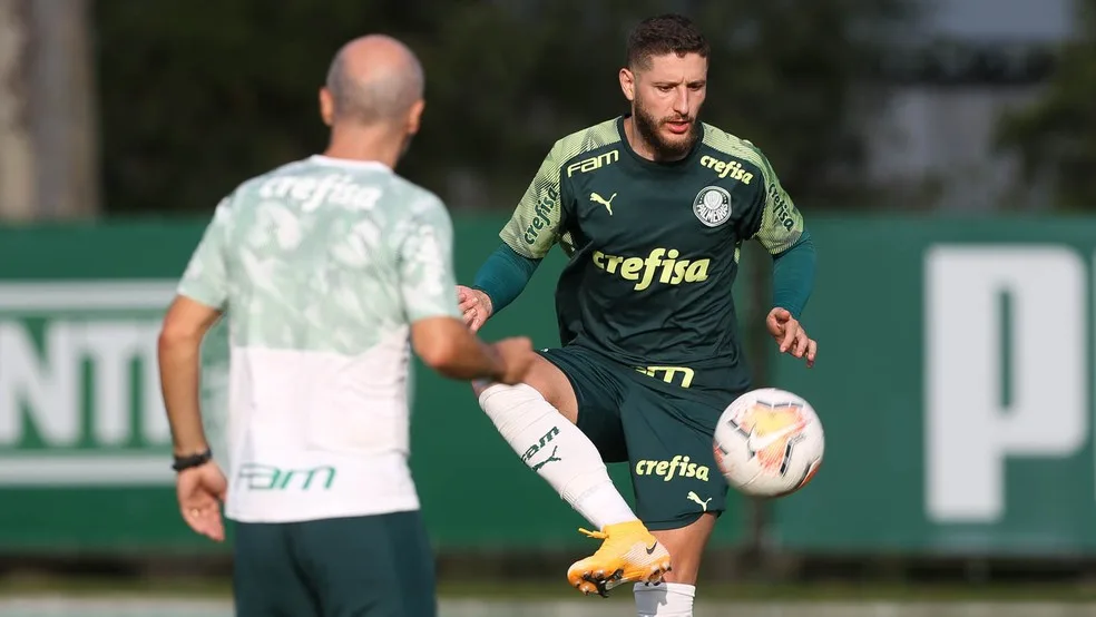 Com retorno de meia, Palmeiras continua preparação para a Libertadores; veja provável time