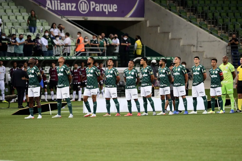 Dê nota aos jogadores de Palmeiras x Atlético-MG hoje