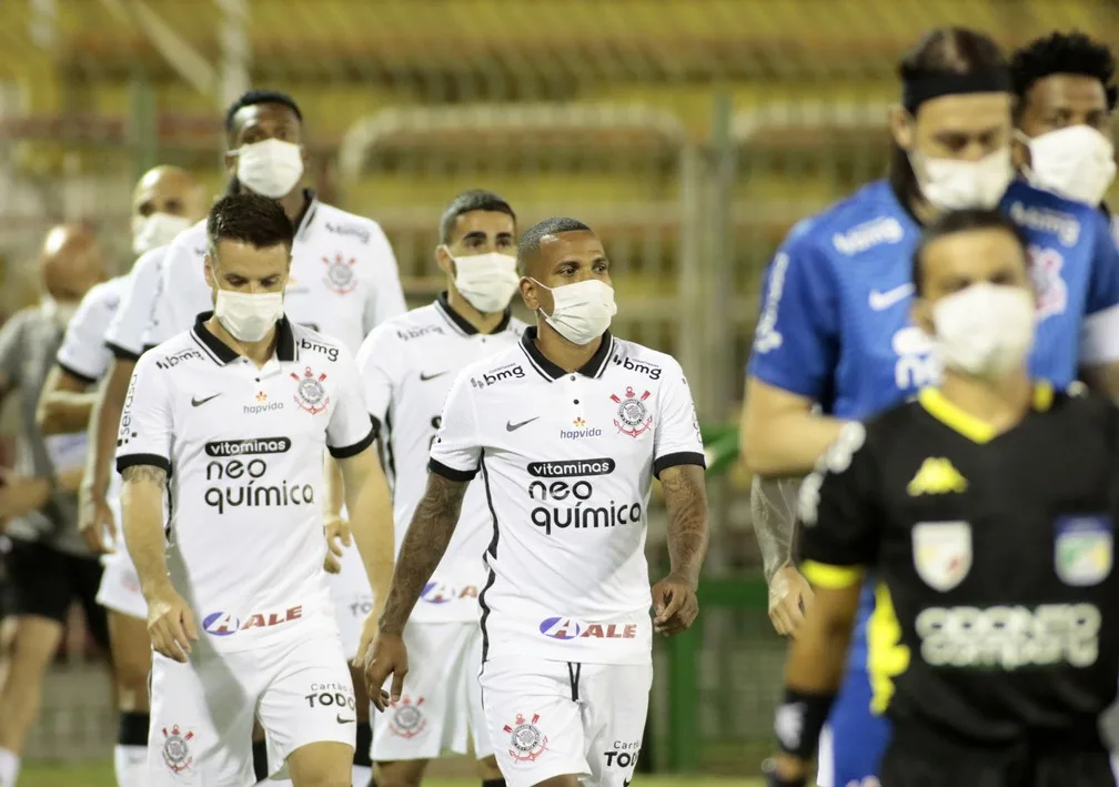 Em jogo com rejeição e incômodo, Corinthians vence o Mirassol no Rio de Janeiro