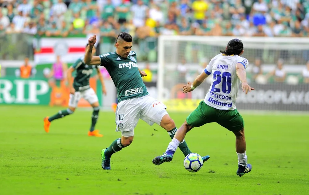 Atuações: Palmeiras sofre com retranca em dia de pouca inspiração do ataque