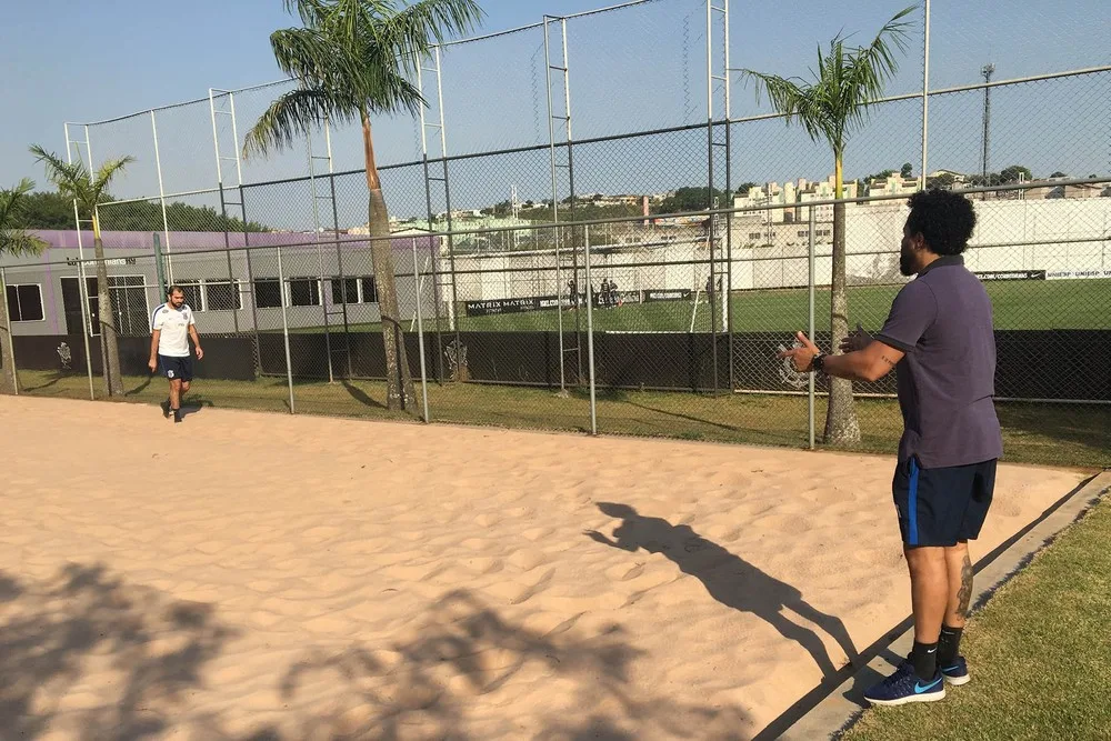 Nova tentativa: Danilo evolui em recuperação para jogar no Corinthians