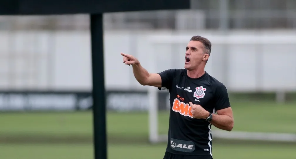 Dá para sonhar mais? Mancini tem aproveitamento de G-4 com o Corinthians no Brasileirão