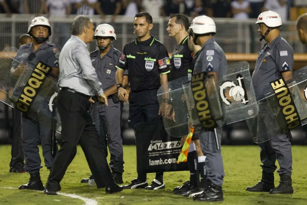 Alessandro relembra atuação de Amarilla na queda do Corinthians para o Boca em 2013: 