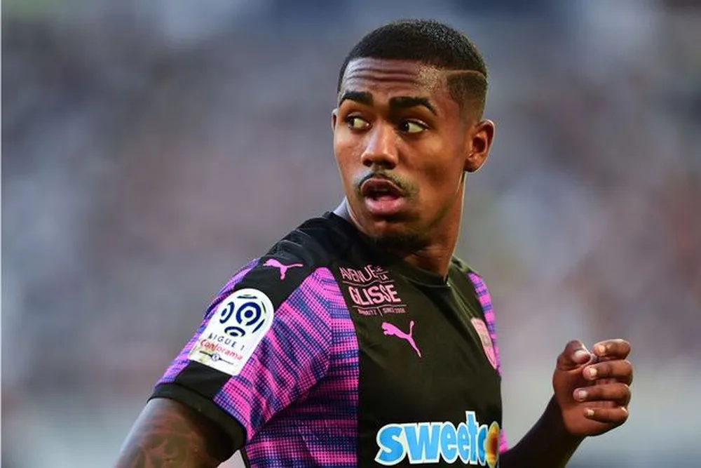 Proposta de R$ 195 milhões e cinco anos de contrato: Arsenal avança por Malcom