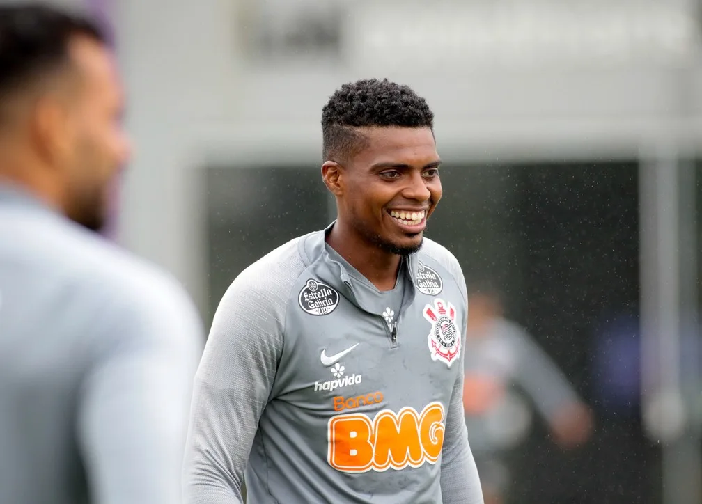 [COMENTE] Para você, Jemerson já deve estrear como titular no clássico contra o São Paulo?