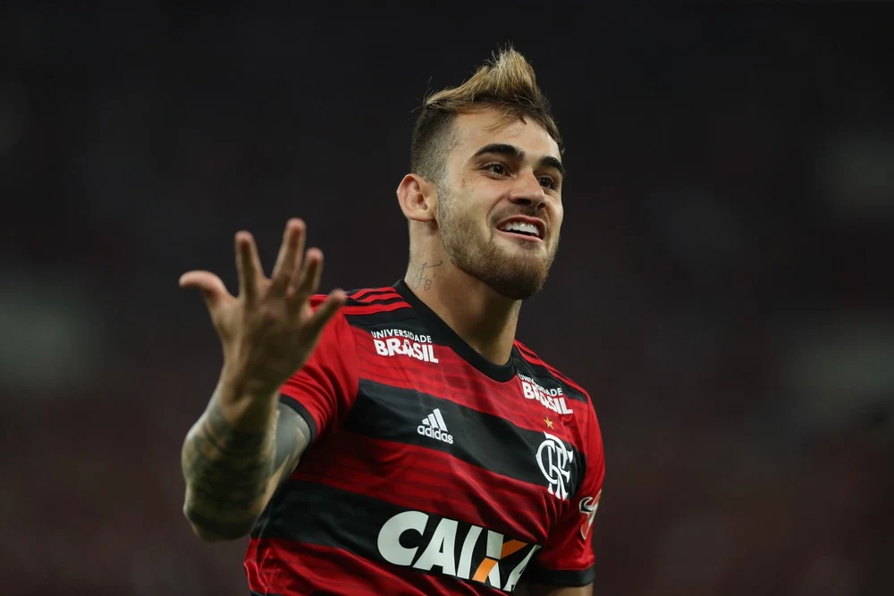 Felipe Vizeu, ex-Flamengo, vira opção para reforçar ataque do Corinthians em 2019