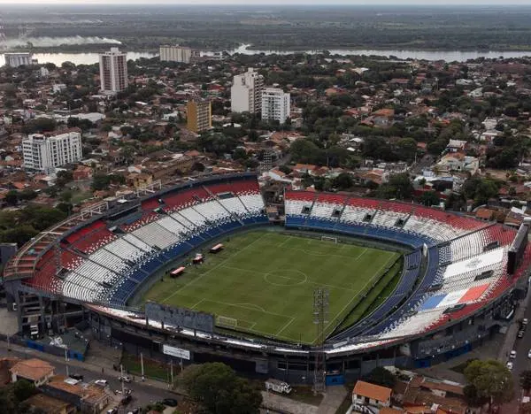Nacional-PAR x Corinthians: onde assistir, horário e escalações na partida.