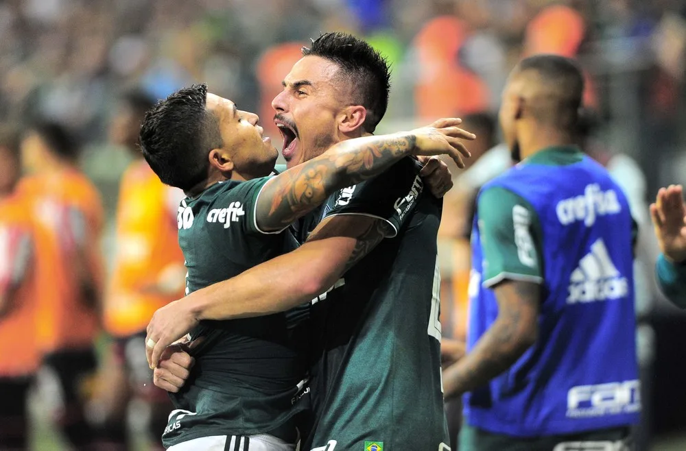 Equilíbrio emocional e bola de Moisés definem reação do Palmeiras