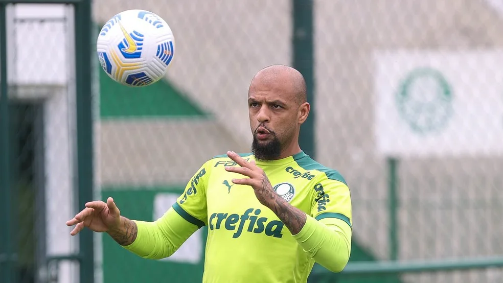 Fluminense apresenta proposta oficial por Felipe Melo