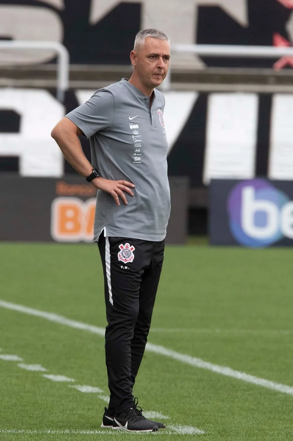 Tiago Nunes diz que Corinthians merecia vencer e só 