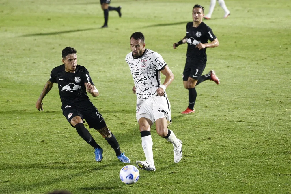 HERÓICO! Timão arranca empate inacreditável contra RB Bragantino!