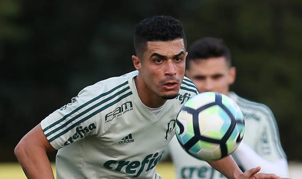 Autor de gol da vitória, Egídio lembra pênalti perdido na Libertadores