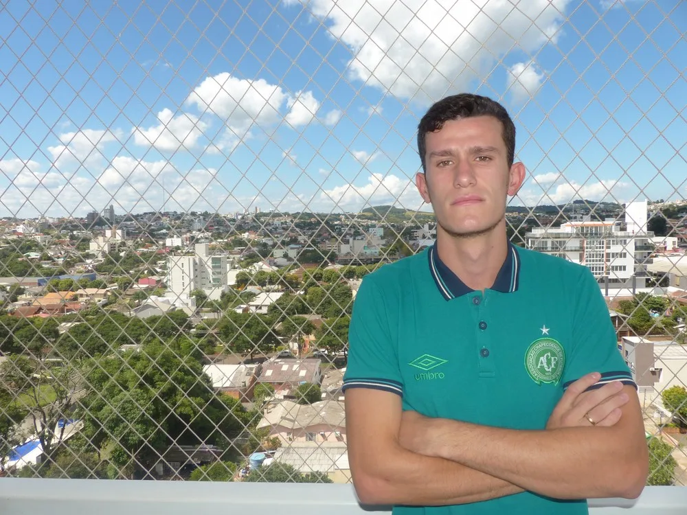 Nathan rescinde com a Chape, e Palmeiras acerta empréstimo a clube suíço