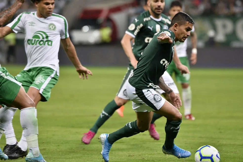 [ANÁLISE] Palmeiras mostra dependência do bom momento de Dudu contra a Chapecoense 