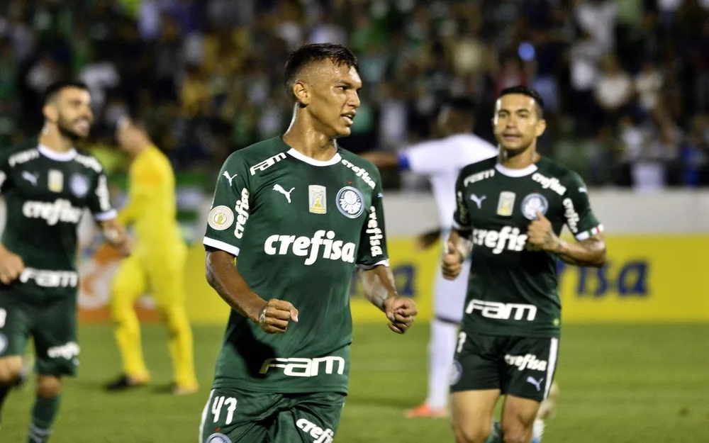 Jornal espanhol destaca Gabriel Veron na lista de melhores jogadores sul-americanos sub-20; veja outros brasileiros lembrados