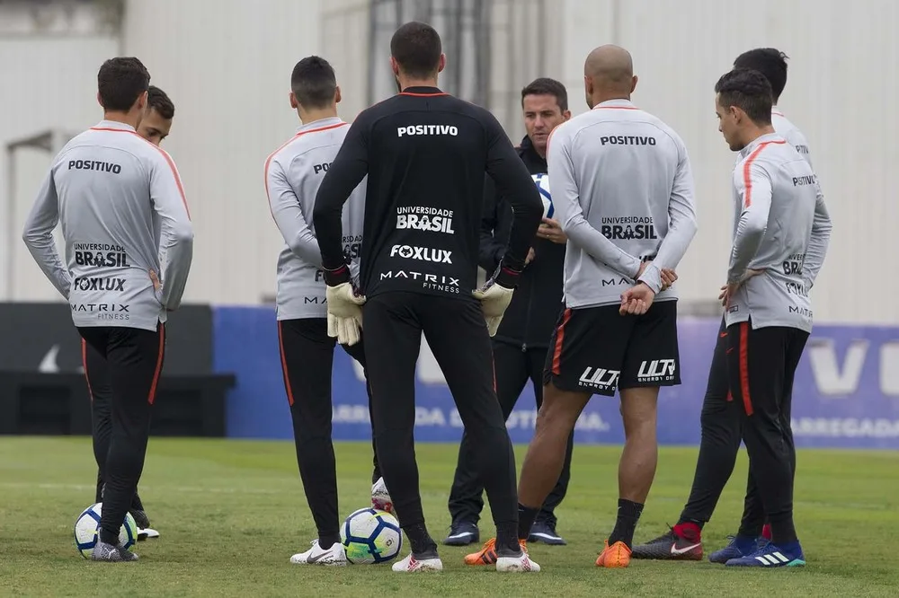 Corinthians relaciona 22 jogadores para o confronto diante do Bahia