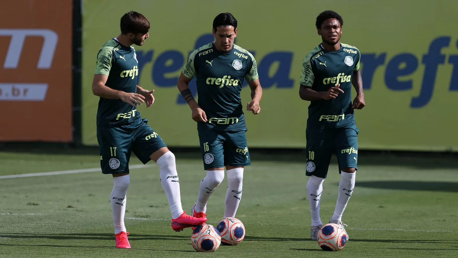 Retornos, desfalques e visitas ilustres marcam terça-feira do Palmeiras; veja provável escalação