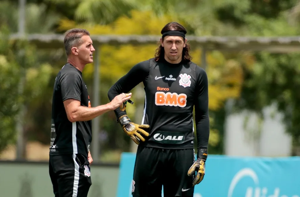 Nove jogos, 27 pontos e torcida pelo G-8: Corinthians mantém foco na busca pela Libertadores