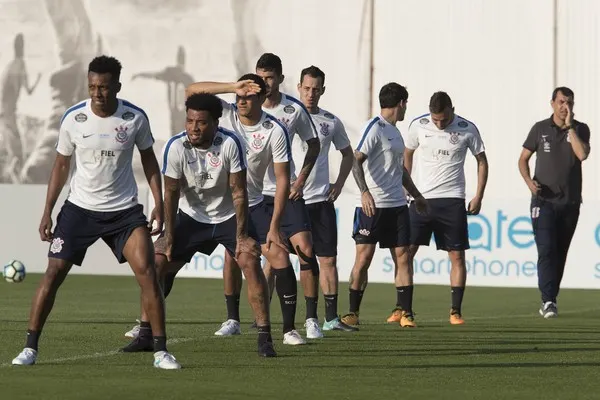 Sequência de peso: como o Corinthians pode decidir temporada em 22 dias