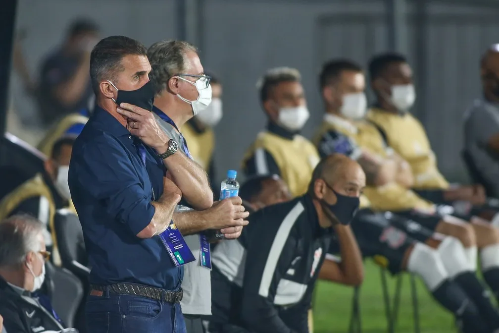 Mancini vê falta de capricho no ataque do Corinthians e diz: 