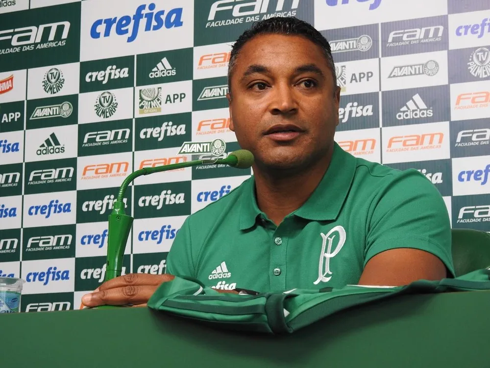 Ex-atacante vê semelhança entre estilos de Roger e Luxemburgo no Palmeiras