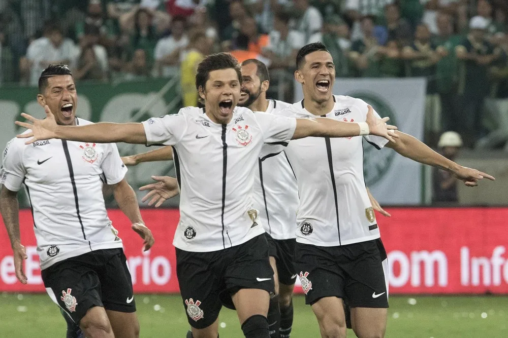 Romero bate mais uma marca no Corinthians; Veja 