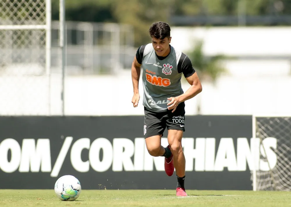 Corinthians tem mais dois casos positivos de Covid e chega a 12 jogadores afastados