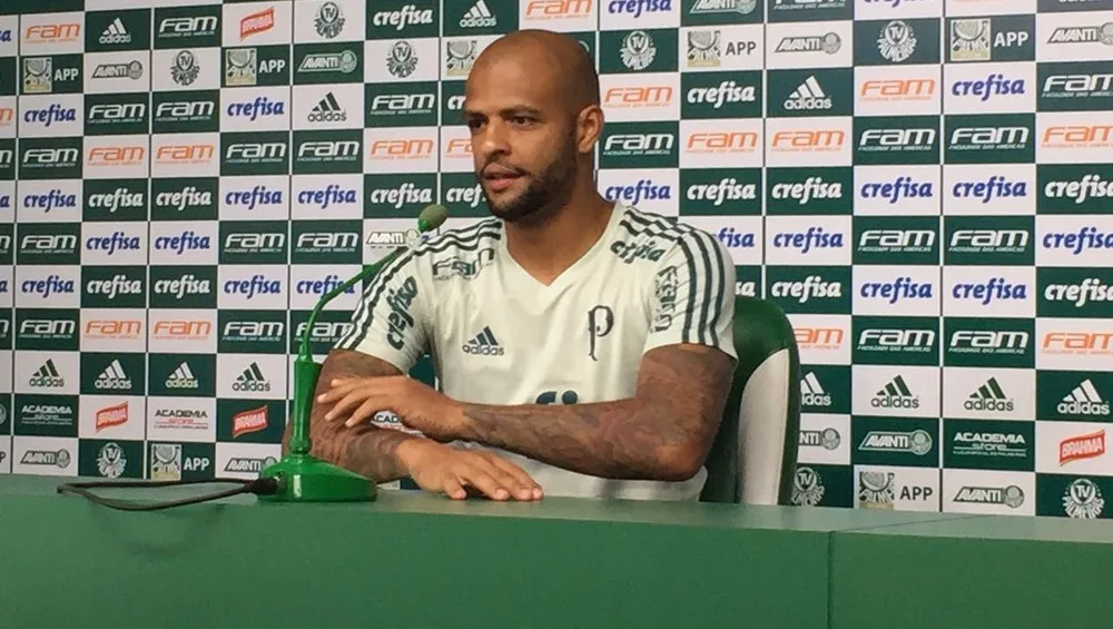 Felipe Melo pede para torcida não ficar 